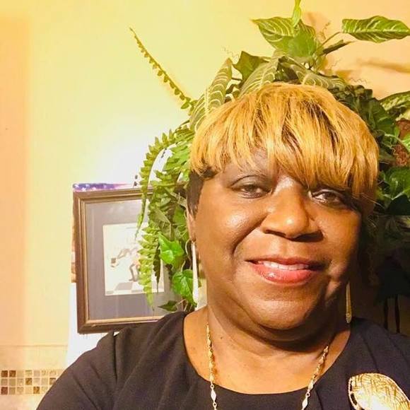 Meet your Posher, Rosablessed - Picture 1 of 1